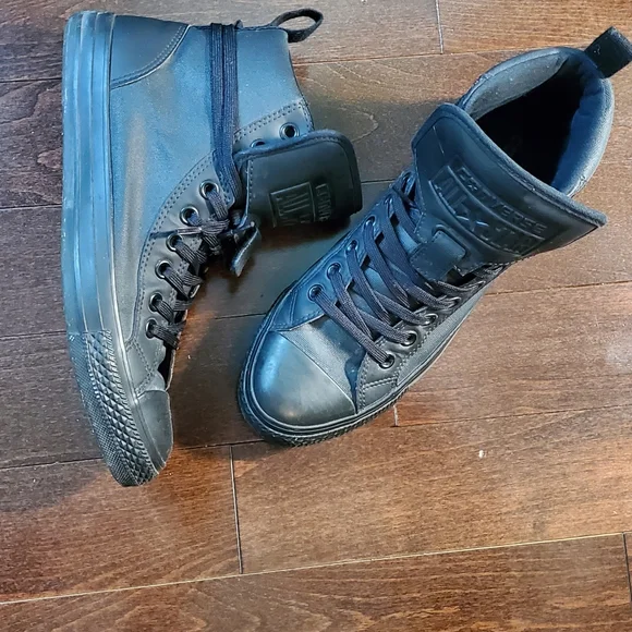 Converses All Stars - Picture 3 of 7